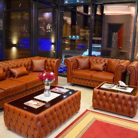 ذا فيفتى ايت السالمية Aparthotel Кувейт Екстериор снимка